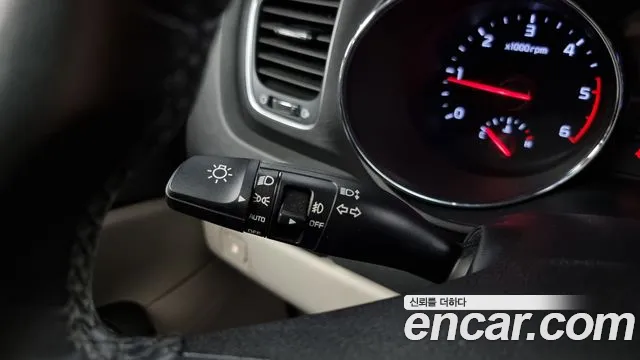 Kia The New Carnival id 2696517 из Кореи 17