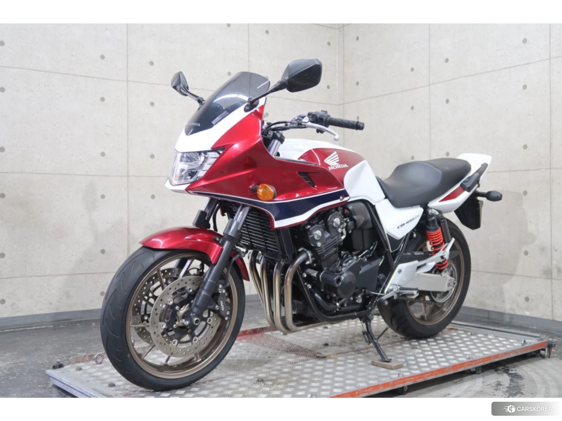Honda CB400SF BOLDOR id 3950459 из Японии 28