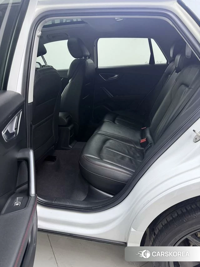 Audi Q2L id 4213093 из Китая 15