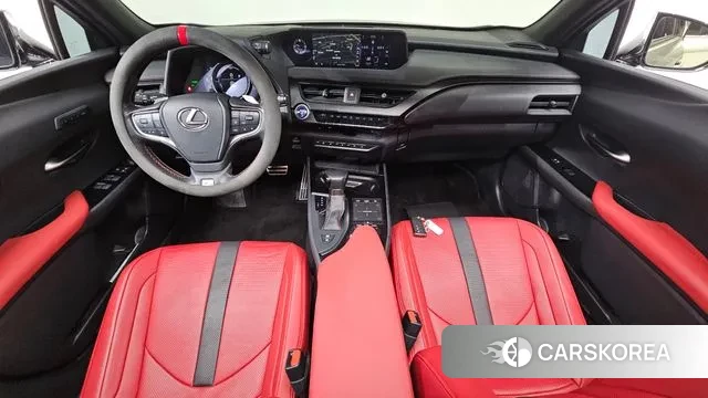 Lexus UX250h id 3503911 из Кореи 17