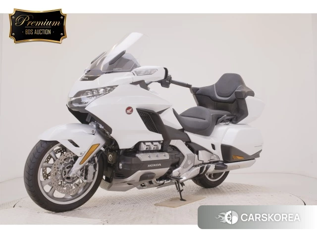 Проданный Honda GL1800 TOUR DCT id 3970226 из Японии, фото 2