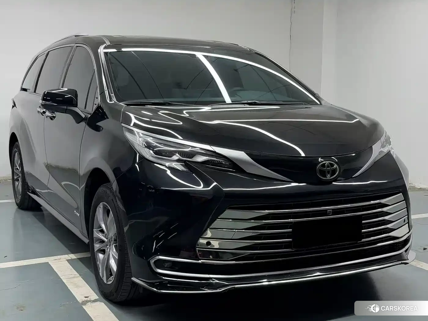 Toyota Sienna id 4548320 из Китая 7