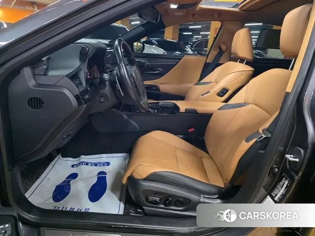 Lexus ES300h 7th generation id 3012217 из Кореи 17