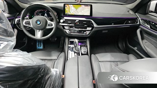 BMW 5 Series (G30) id 4604446 из Кореи 30