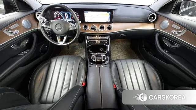 Mercedes-Benz E-Class W213 id 3789823 из Кореи 17