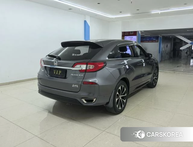 Honda Crown Road id 4214019 из Китая 15