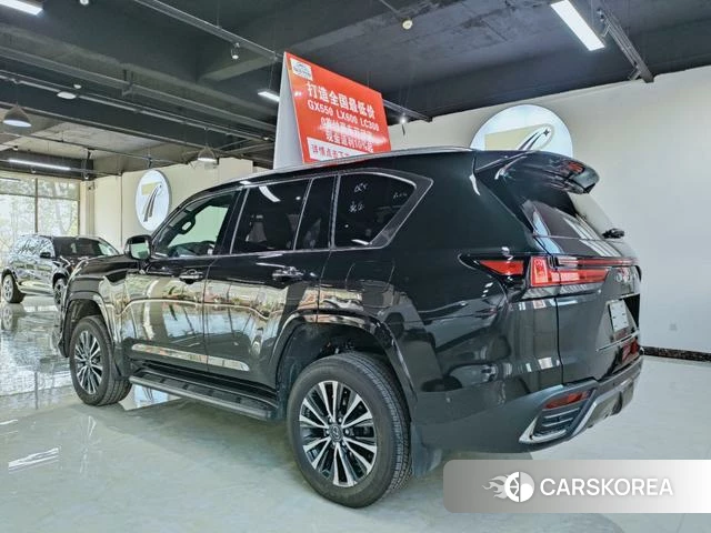 Lexus LX id 4278817 из Китая 7