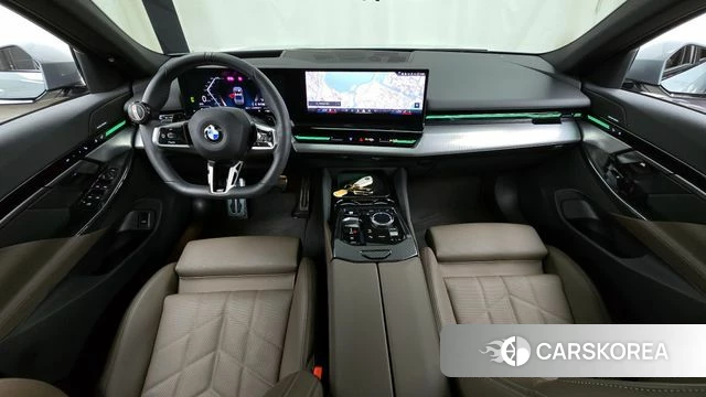 BMW 5 Series (G60) id 3909543 из Кореи 17