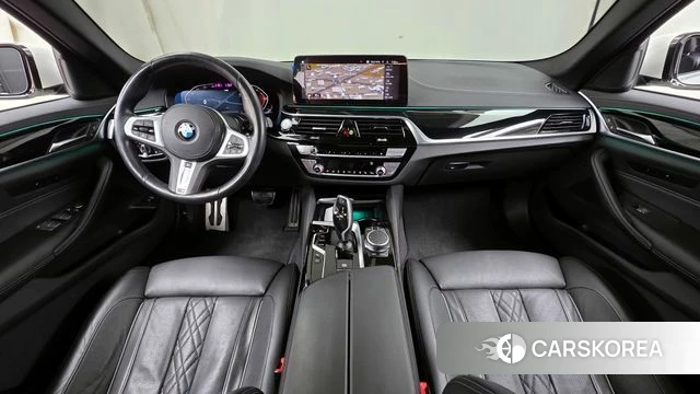 BMW 5 Series (G30) id 3800347 из Кореи 17