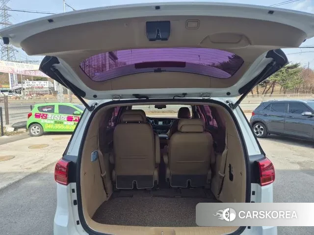 Kia The New Carnival id 3060613 из Кореи 12