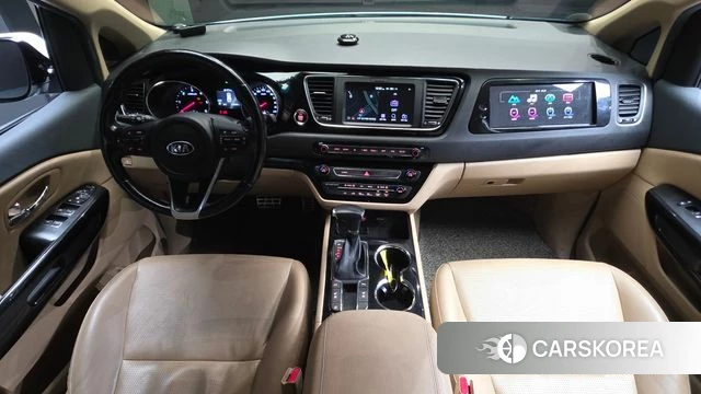 Kia The New Carnival id 4732865 из Кореи 17