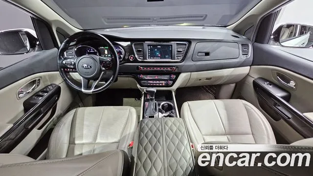 Kia The New Carnival id 2448559 из Кореи 17