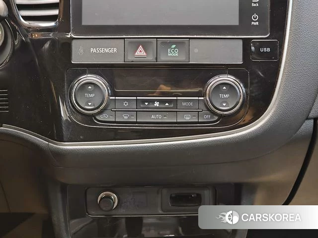 Mitsubishi  Outlander id 4221388 из Китая 32