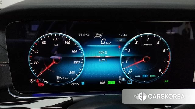 Mercedes-Benz E-Class W213 id 4344403 из Кореи 32