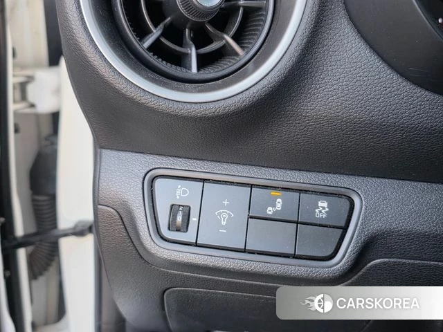 Kia Come New K3 id 3955907 из Кореи 9