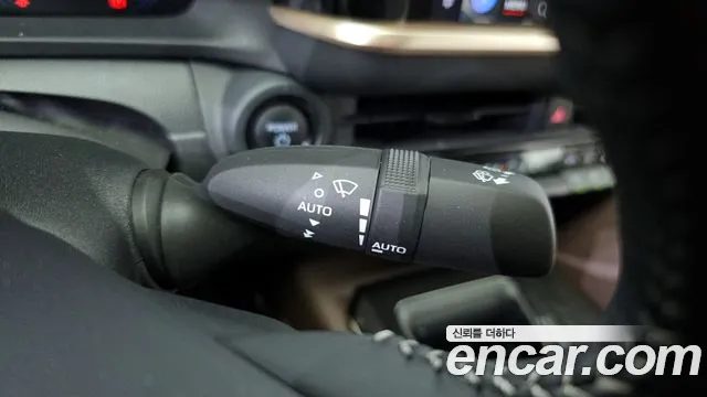 Toyota Crown Crossover id 2688387 из Кореи 17