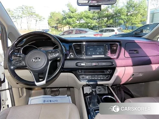 Kia The New Carnival id 3622583 из Кореи 17