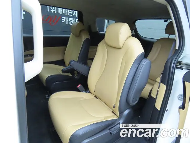 Kia Carnival 4th generation id 2700198 из Кореи 17