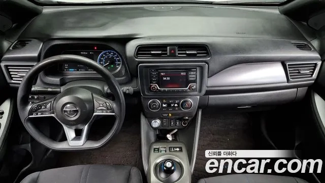 Nissan Leaf (ZE1) id 2917413 из Кореи 17