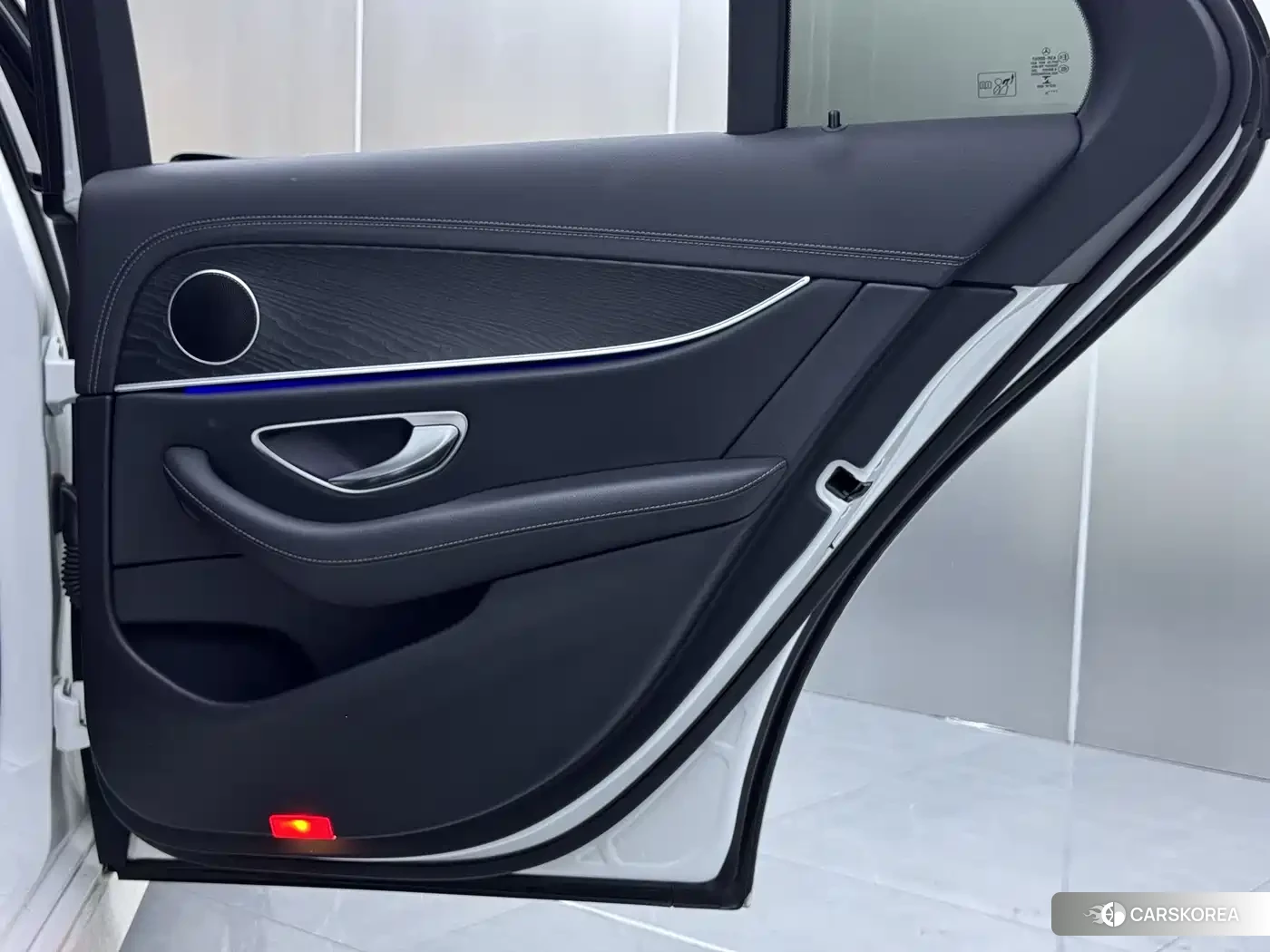 Mercedes-Benz E-Class id 4565116 из Китая 23