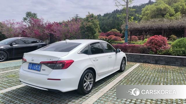 Honda Civic id 4240734 из Китая 7