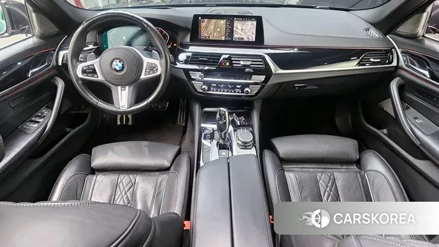 BMW 5 Series (G30) id 3004146 из Кореи 17