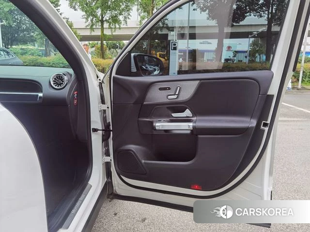 Mercedes-Benz GLB id 4300960 из Китая 9