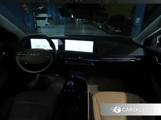 Kia EV6 id 3877584 из Кореи 17