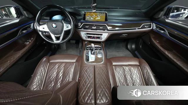 BMW 7 Series (G11) id 3893597 из Кореи 17