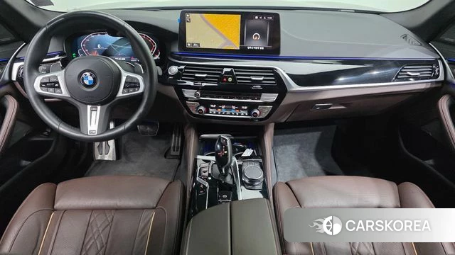 BMW 5 Series (G30) id 4422239 из Кореи 17