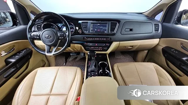 Kia The New Carnival id 3651402 из Кореи 17