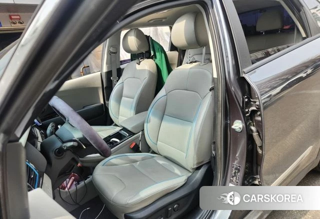 Kia Niro EV id 3801579 из Кореи 17