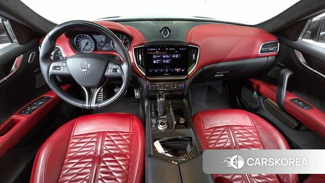 Maserati Ghibli id 4415779 из Кореи 28