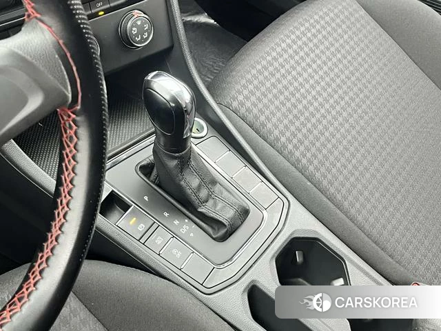 Volkswagen Bora id 4276561 из Китая 25