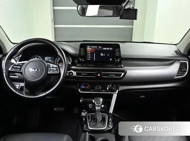 Kia Seltos id 3538197 из Кореи 17