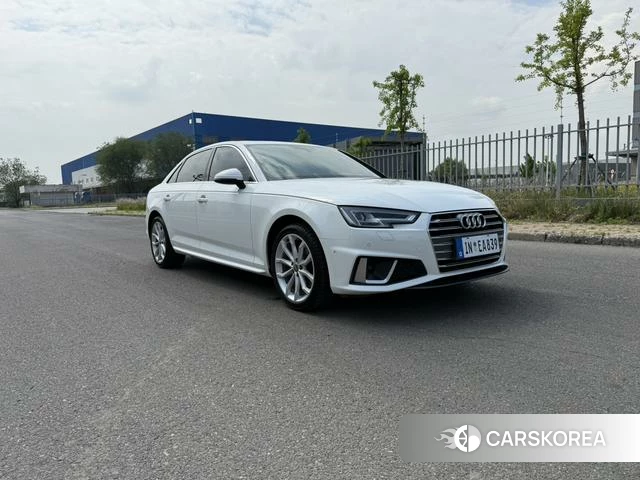 Audi A4L id 4235848 из Китая 7