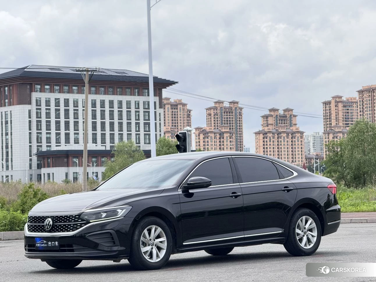 Volkswagen Passat id 4486232 из Китая 20
