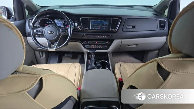 Kia The New Carnival id 4471291 из Кореи 17