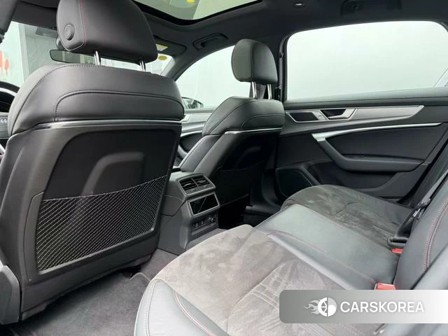 Audi A6L id 4277675 из Китая 7