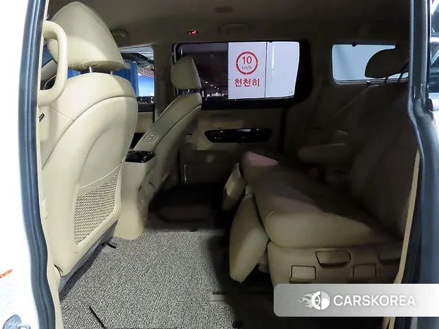 Kia The New Carnival id 2997472 из Кореи 17