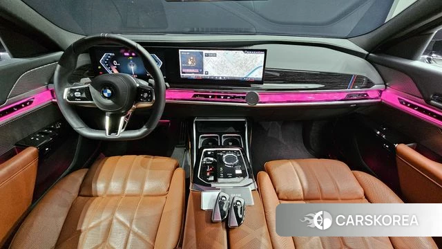 BMW 7 Series (G70) id 3792816 из Кореи 17