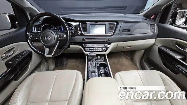 Kia The New Carnival id 2455568 из Кореи 17