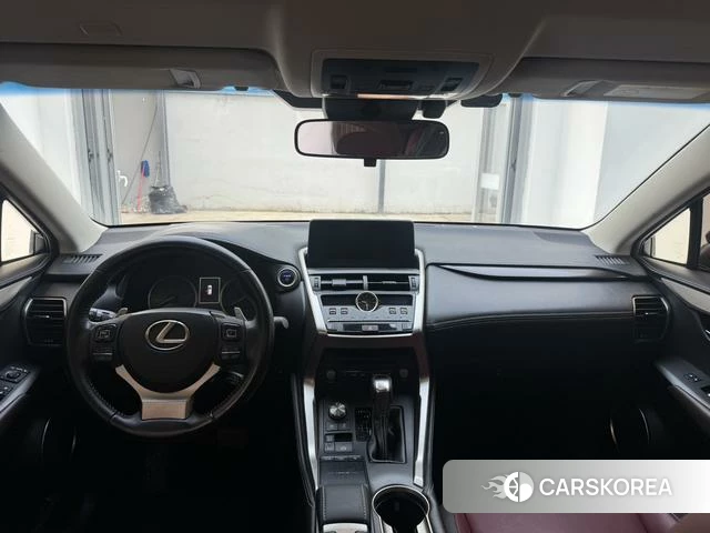 Lexus NX id 4210834 из Китая 17
