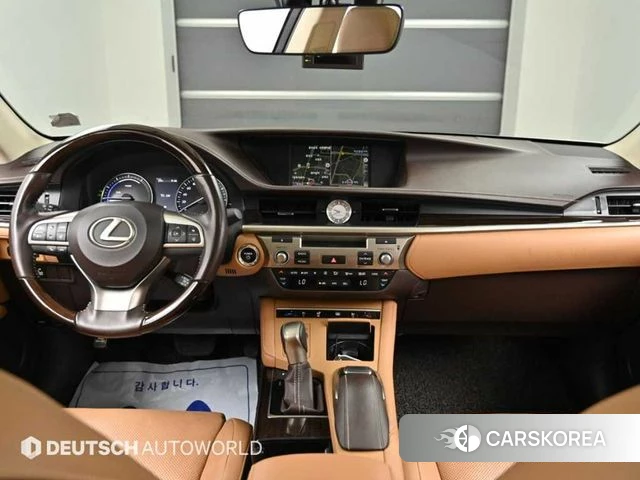 Lexus New ES300h id 4543748 из Кореи 17