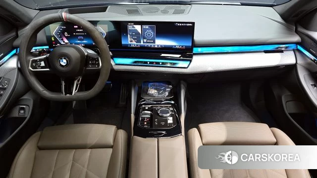 BMW 5 Series (G60) id 3850192 из Кореи 17