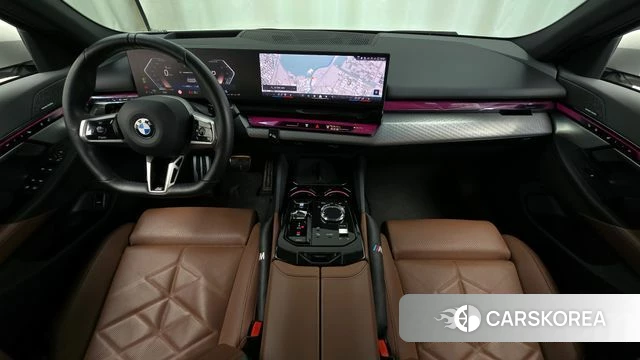 BMW 5 Series (G60) id 3876718 из Кореи 17