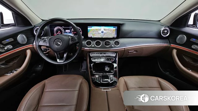 Mercedes-Benz E-Class W213 id 4605332 из Кореи 27