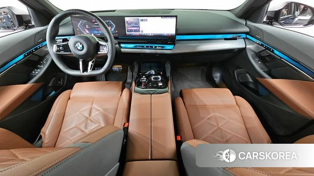 BMW 5 Series (G60) id 4229971 из Кореи 17