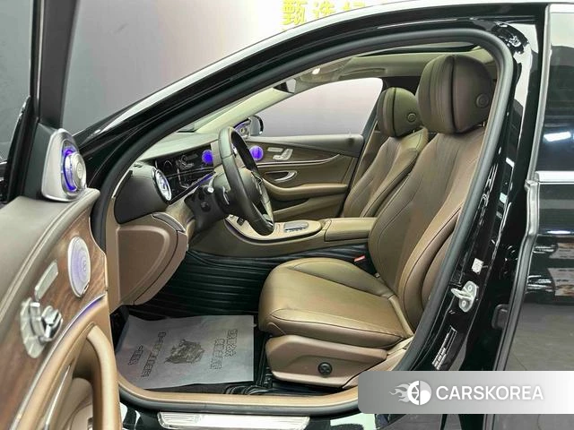 Mercedes-Benz E-class id 4255846 из Китая 7