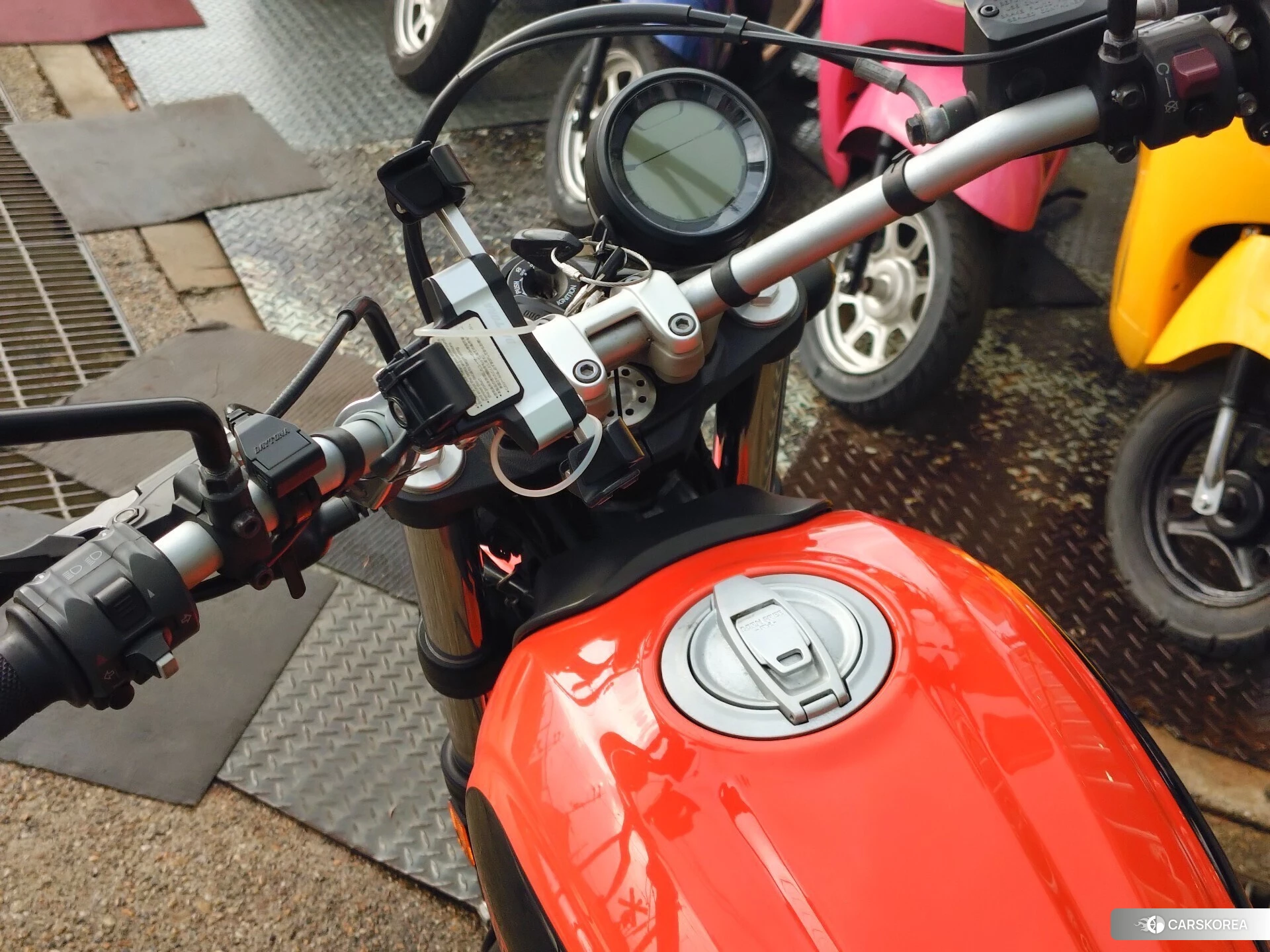 Проданный Ducati SCRAMBLER SIXTY2 id 4238027 из Японии, фото 8